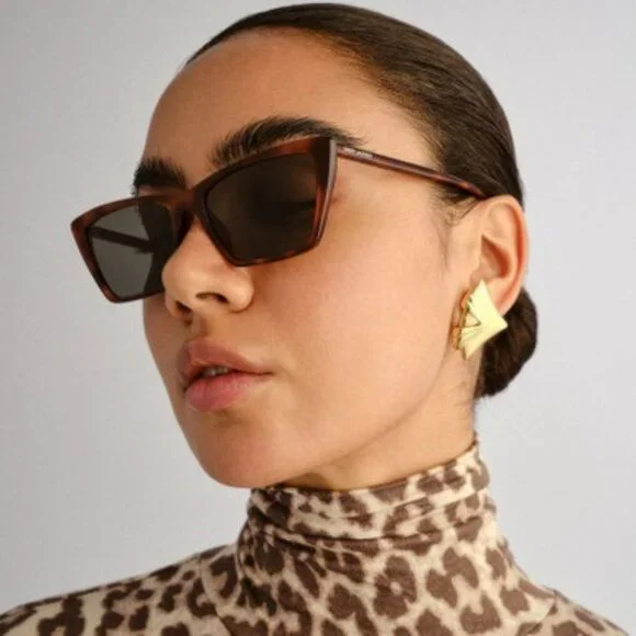 Saint Laurent SL737 MICA THIN 002 Cat Eye Sunglasses - Havana / Grey Saint Laurent Sun SL 737 Mica Thin 002 - US main image 4